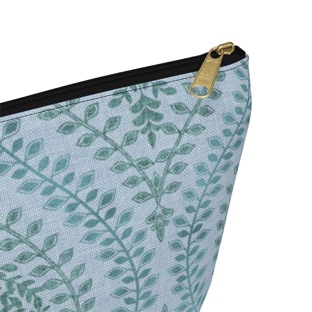 Mumbai Lace Accessory Pouch w T-bottom in Aqua