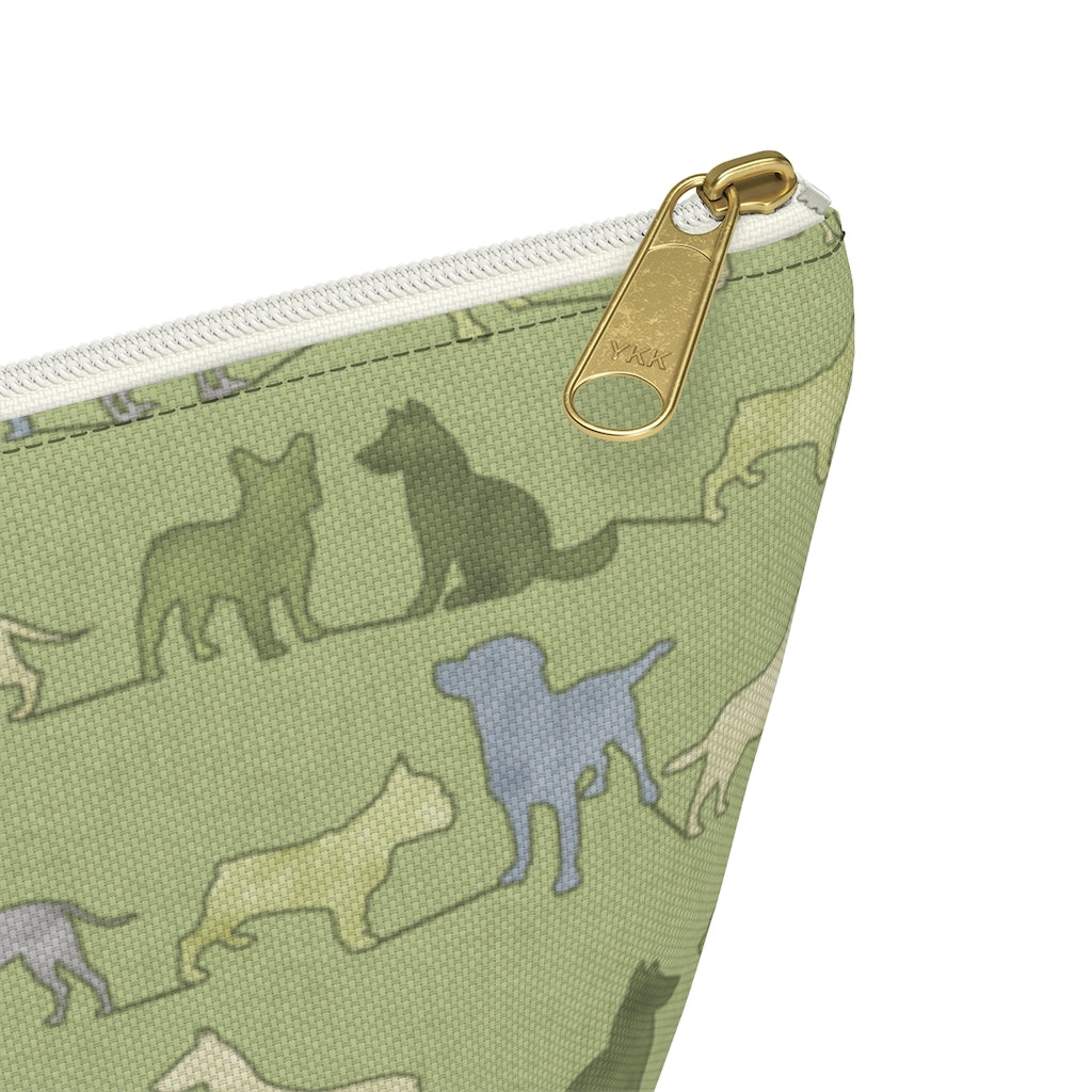 Dogs Accessory Pouch w T-bottom in Green