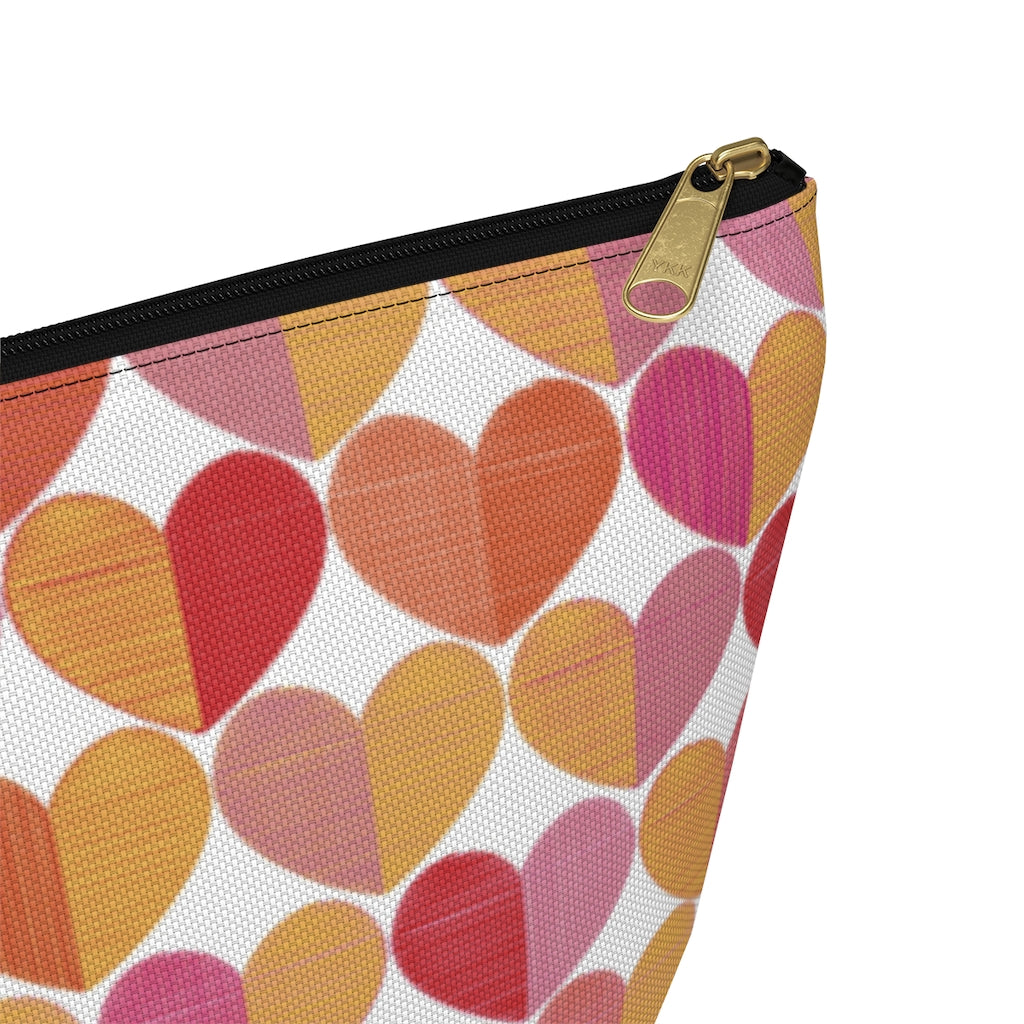 Love Accessory Pouch w T-bottom in Red