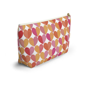 Love Accessory Pouch w T-bottom in Red