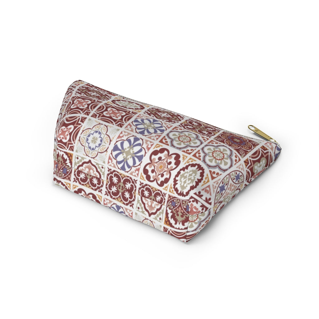 Seville Square Accessory Pouch w T-bottom in Red