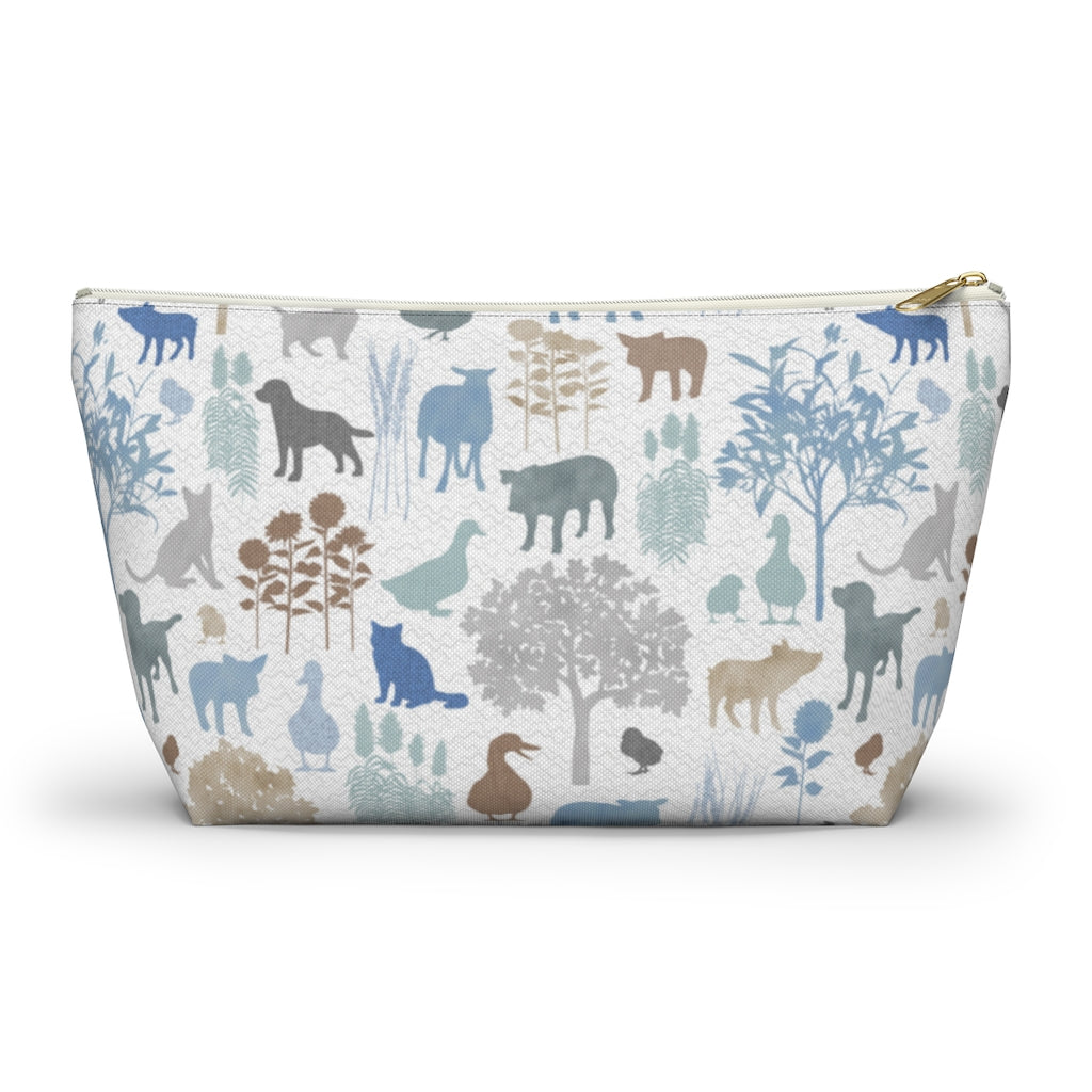 On the Farm Accessory Pouch w T-bottom in Blue