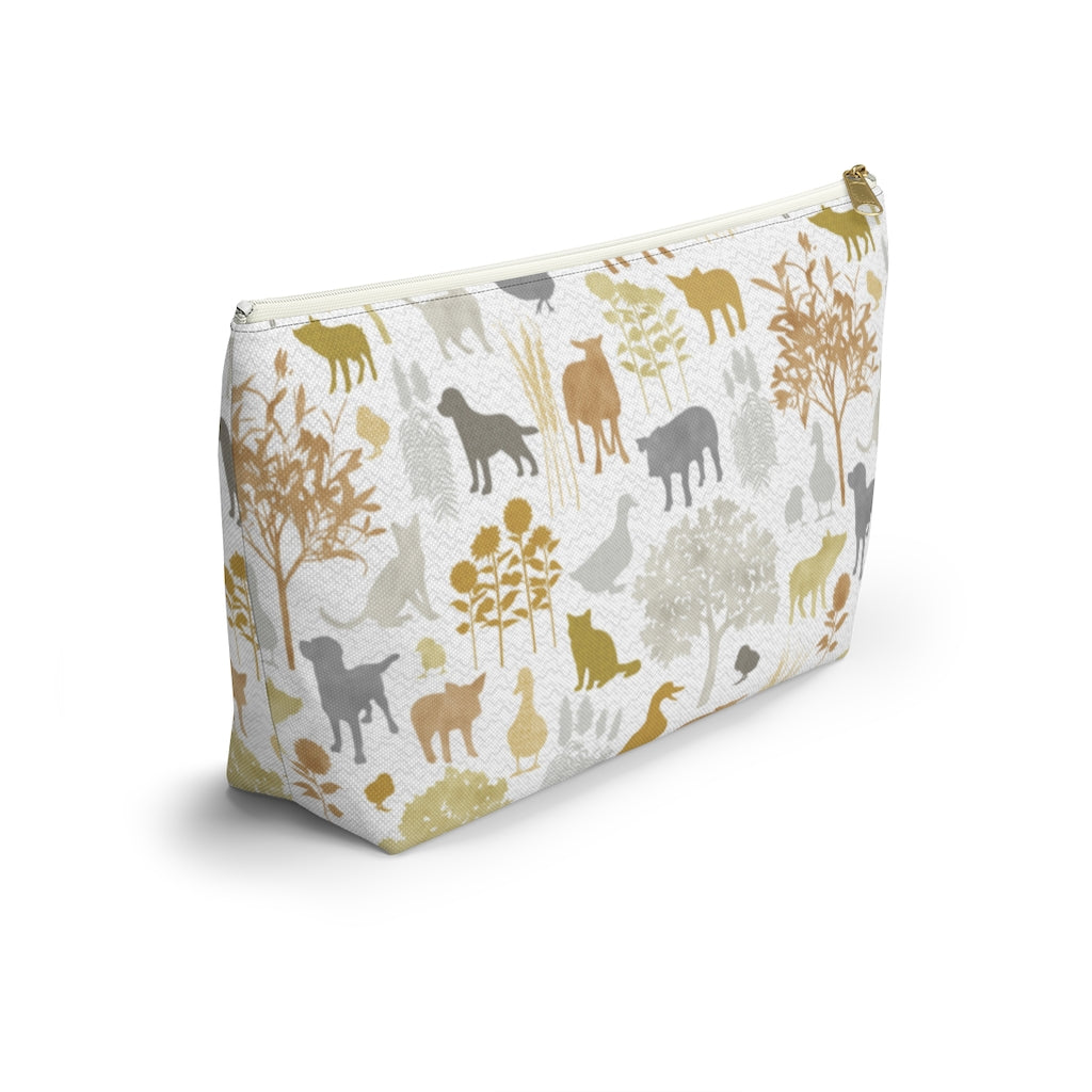 On the Farm Accessory Pouch w T-bottom in Gold
