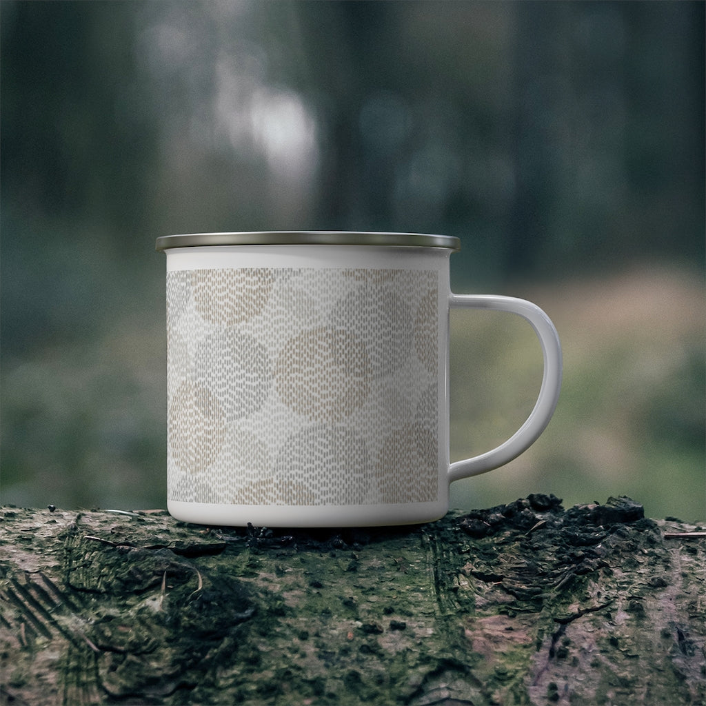 Stitch Circle Overlay Enamel Mug in Brown