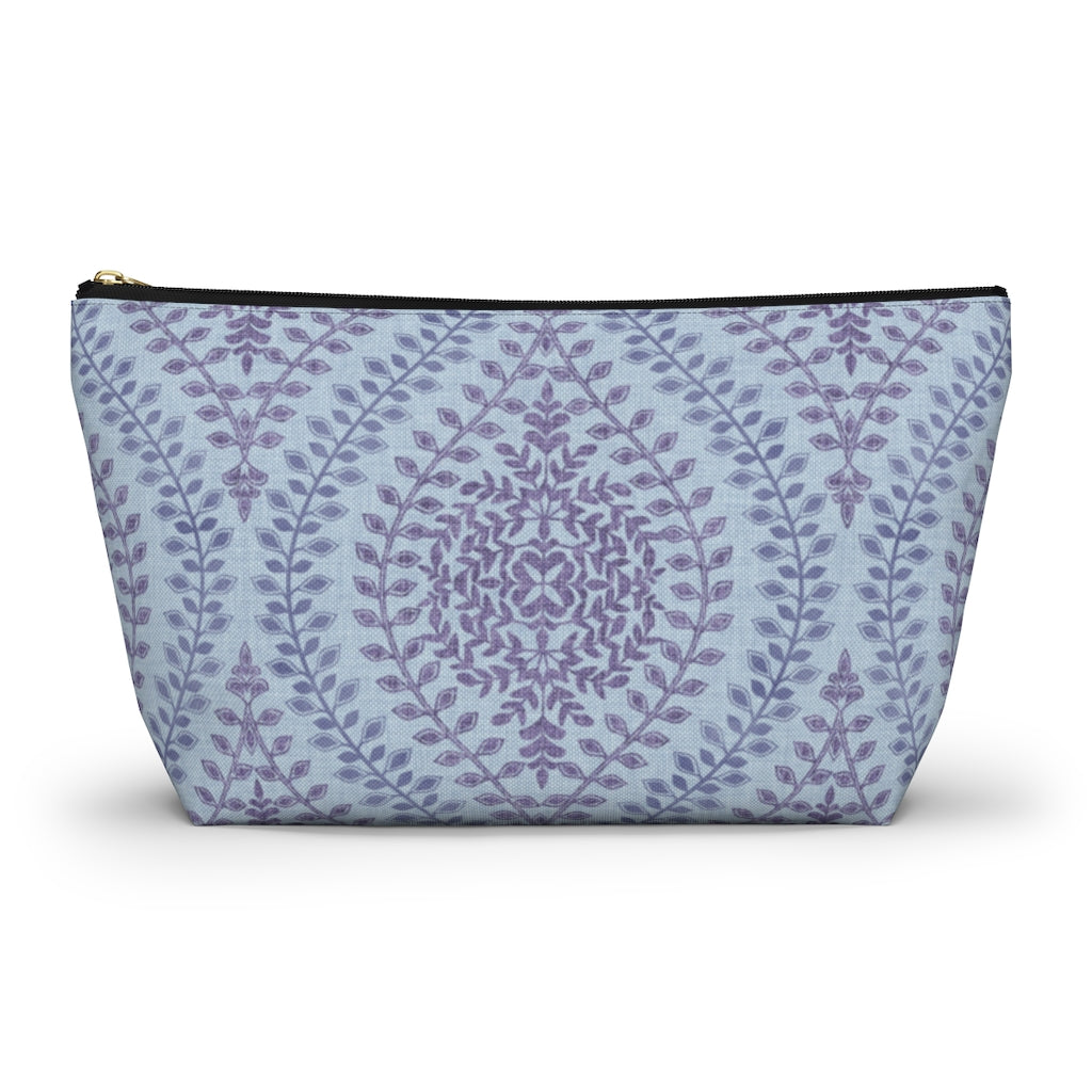 Mumbai Lace Accessory Pouch w T-bottom in Purple
