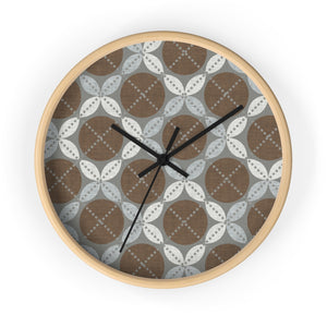 Leaf Ensconced Circle Wall Clock in Brown