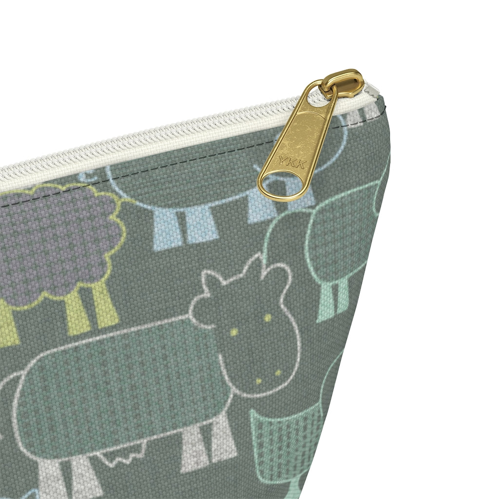 Animal Farm Accessory Pouch w T-bottom in Aqua