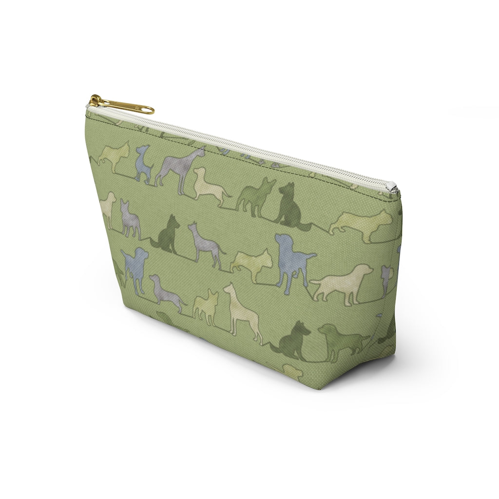 Dogs Accessory Pouch w T-bottom in Green