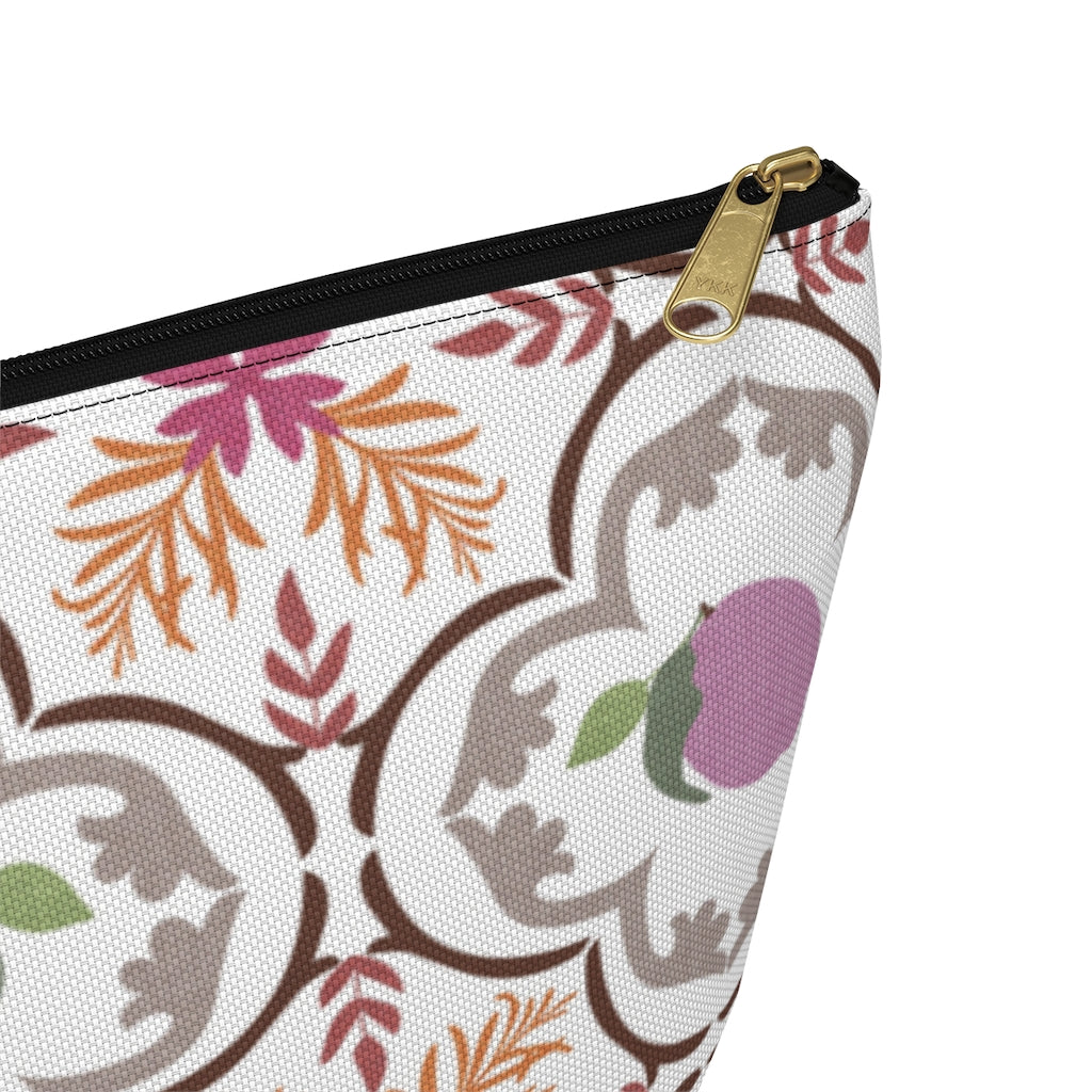 Freshly Squeezed Accessory Pouch w T-bottom in Purple
