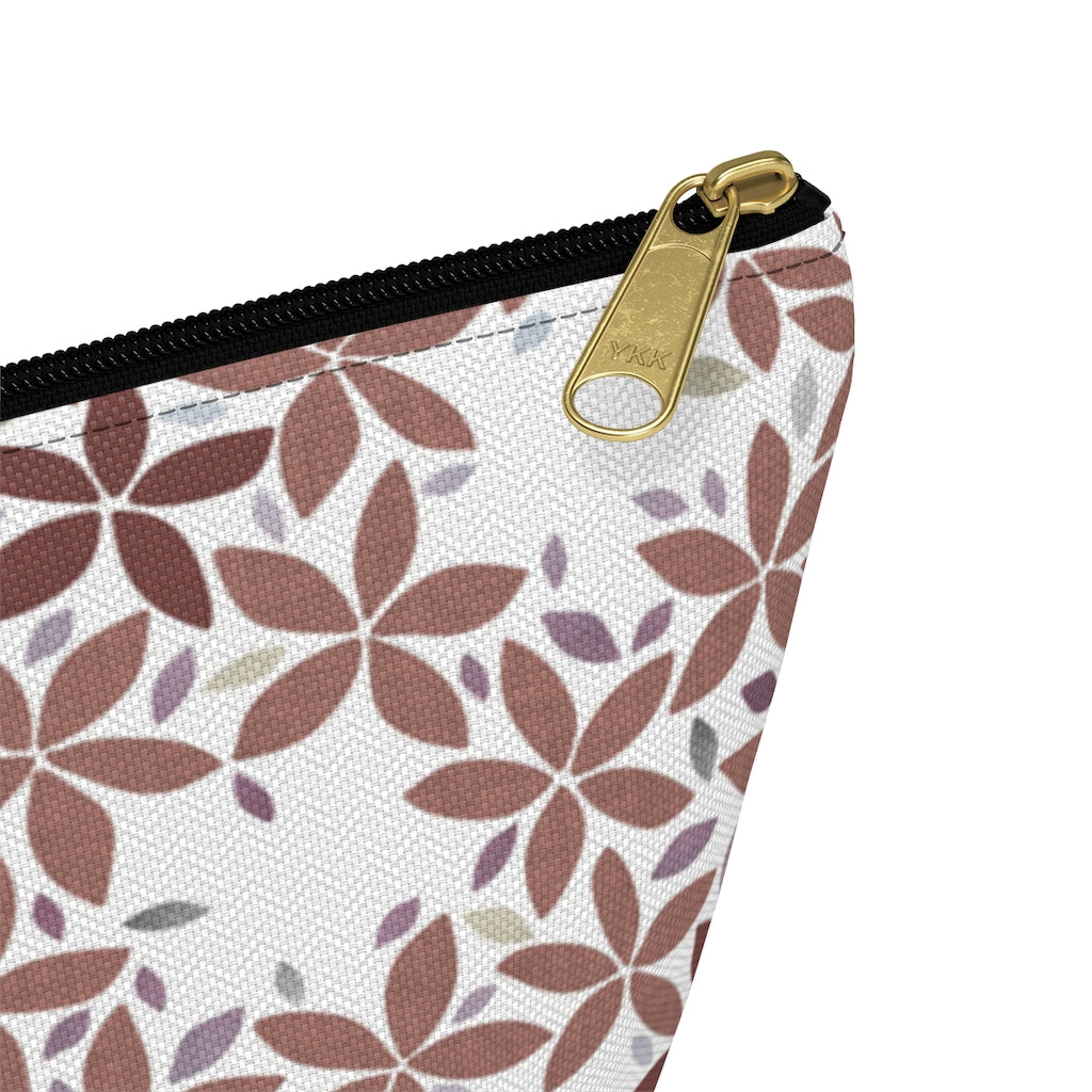 Snowbell Accessory Pouch w T-bottom in Purple