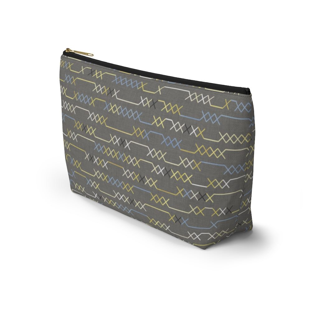 Santa Fe Stitch Accessory Pouch w T-bottom in Gray