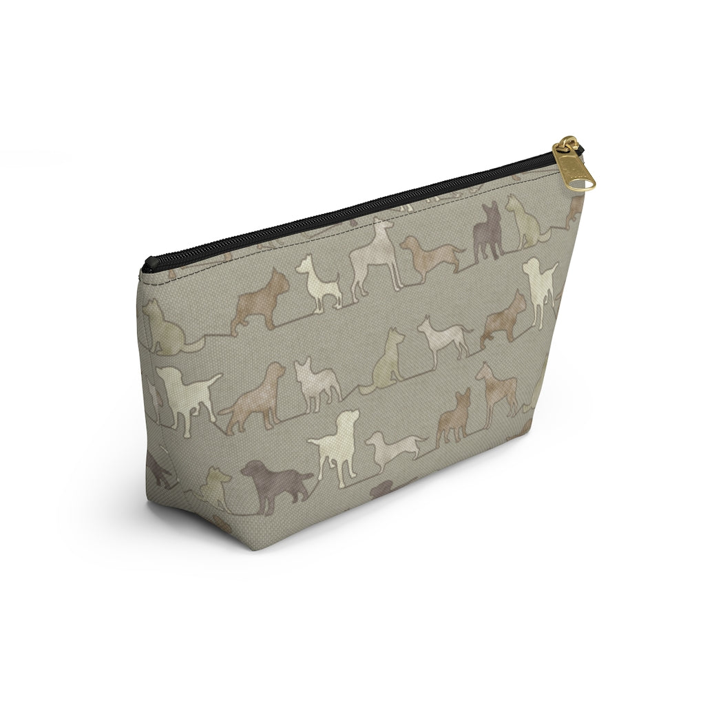 Dogs Accessory Pouch w T-bottom in Brown