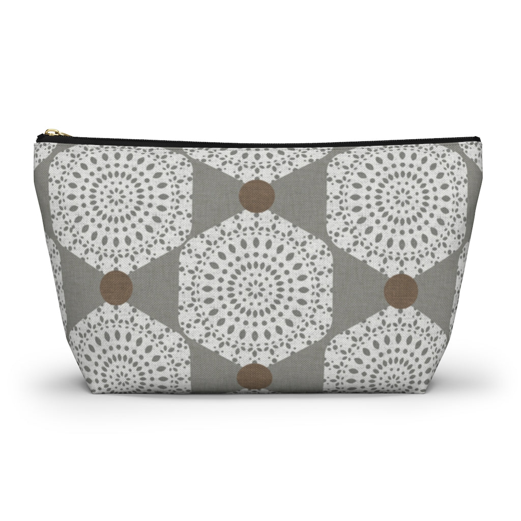 Lace Hexagon Accessory Pouch w T-bottom in Gray