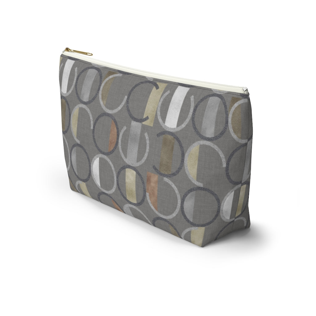 Journey Code Accessory Pouch w T-bottom in Gray