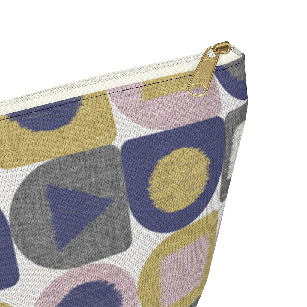 Shape Up Accessory Pouch w T-bottom in Purple