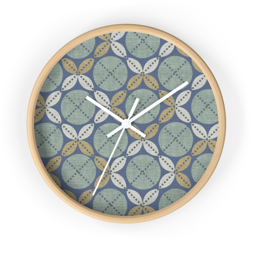 Leaf Ensconced Circle Wall Clock in Aqua