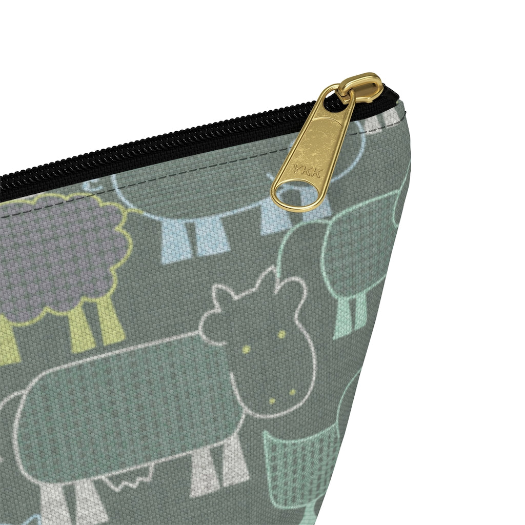 Animal Farm Accessory Pouch w T-bottom in Aqua