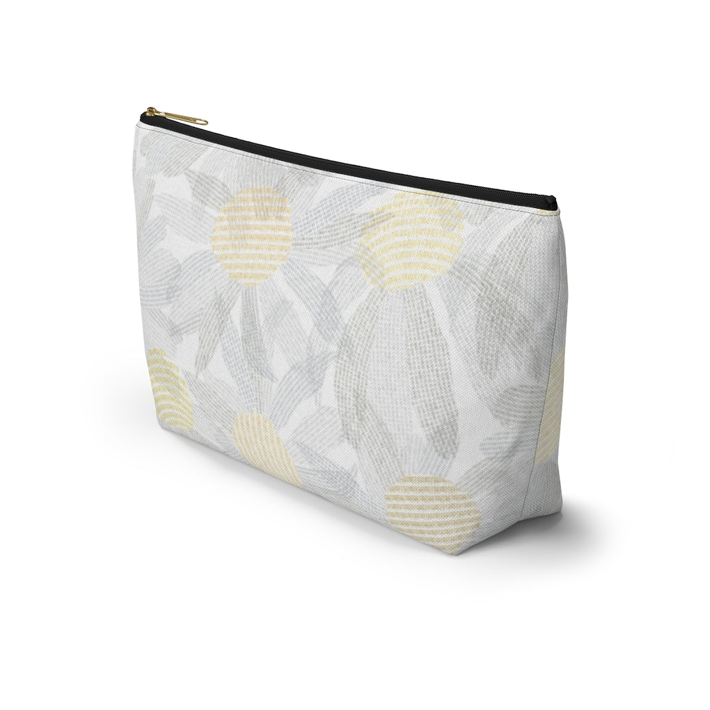 Daisy Chain Code Accessory Pouch w T-bottom in Gray